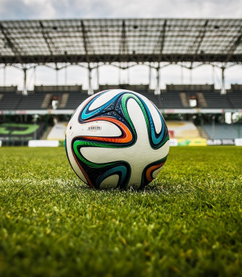 Schoolbezoek FC Köln stadion tour Keulen